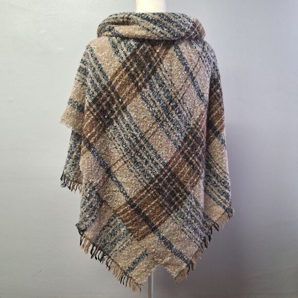 Modena Shawl Wrap Plaid Brown Toggle Fringe 36 Inches Across Fall Winter Soft - Picture 2 of 8